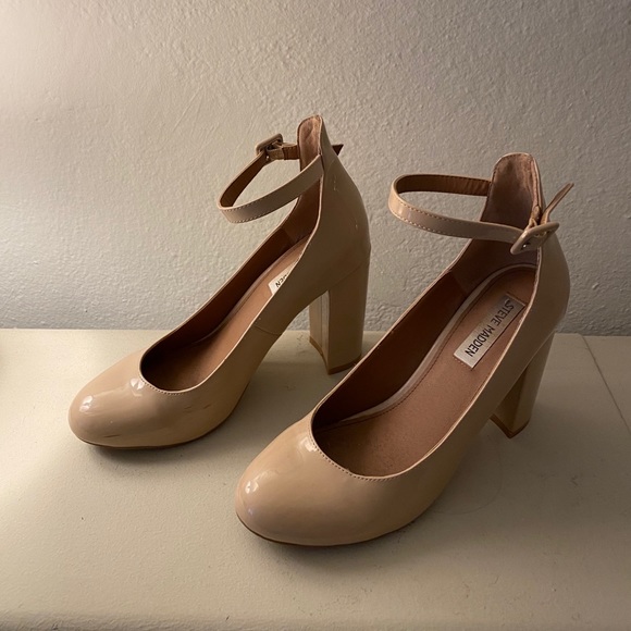 Steve Madden Block Heels - with Strap - Picture 2 of 5